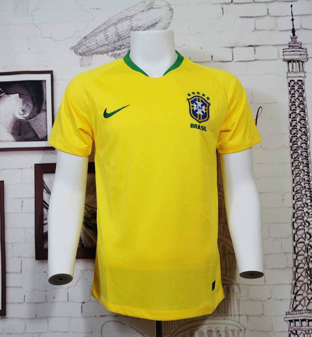 Camisola Retrô Seleção do Brasil 2018
