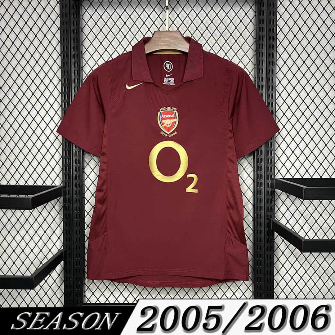 Camisola Retrô Arsenal 2005/06