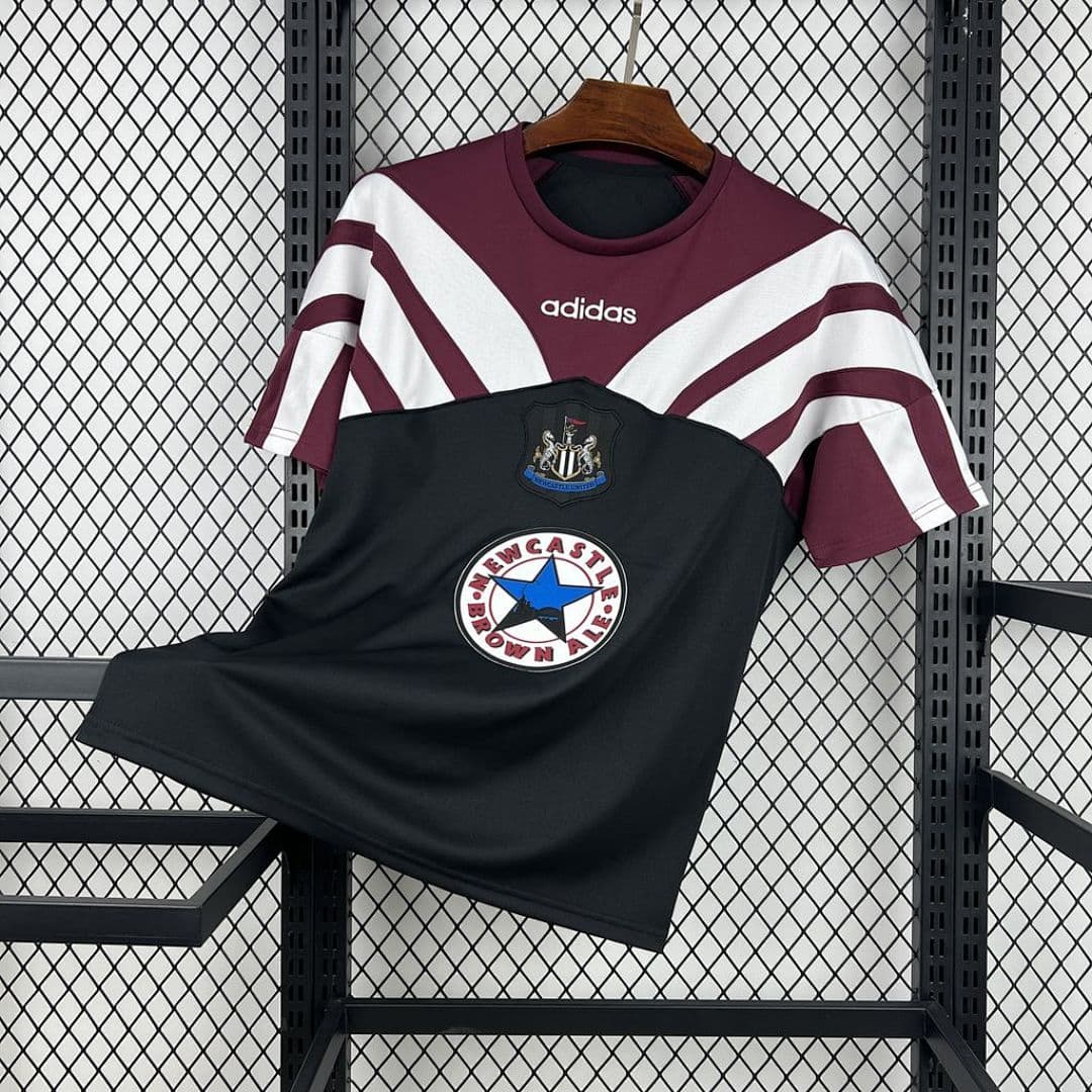Camisola Retrô Newcastle 1995/96