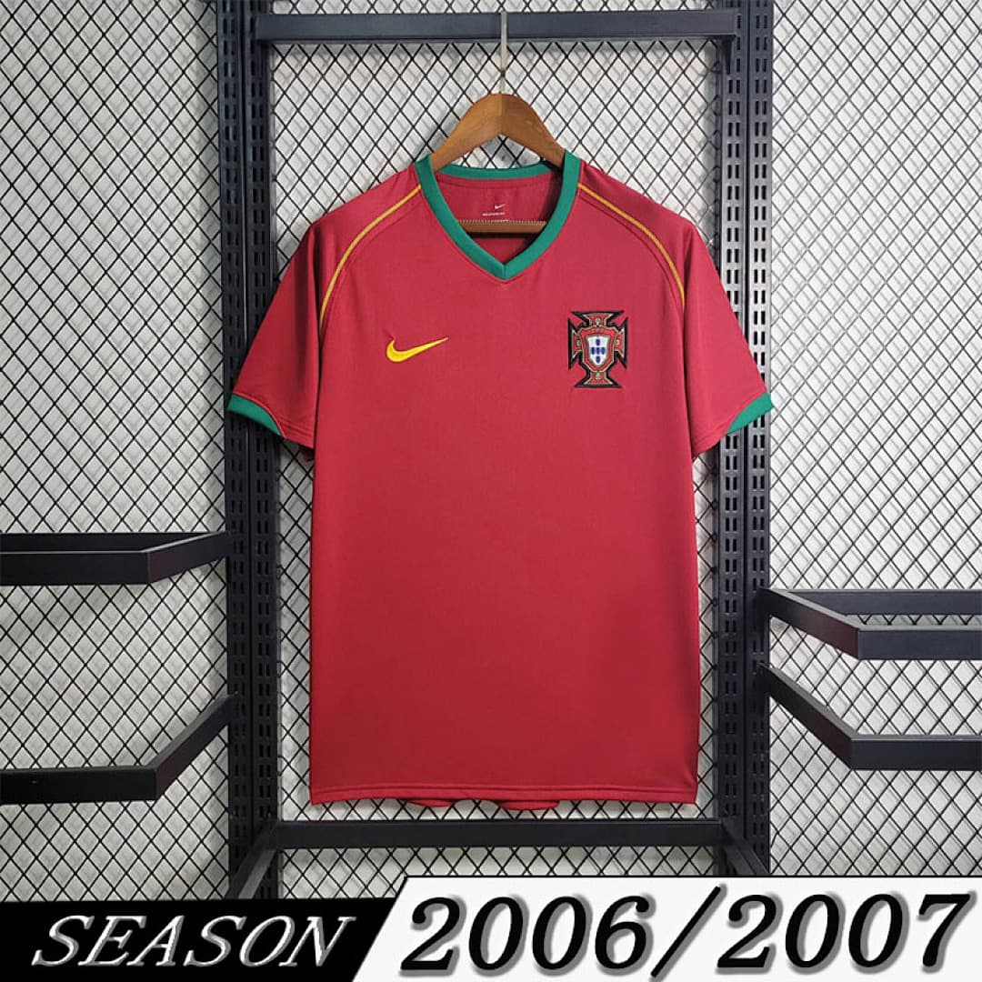 Camisola Retrô Seleção de Portugal 2006
