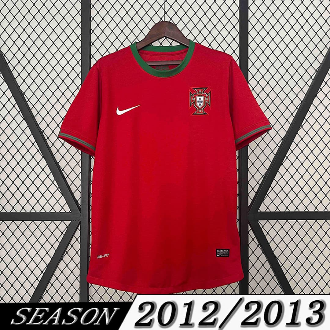 Camisola Retrô Seleção de Portugal 2012