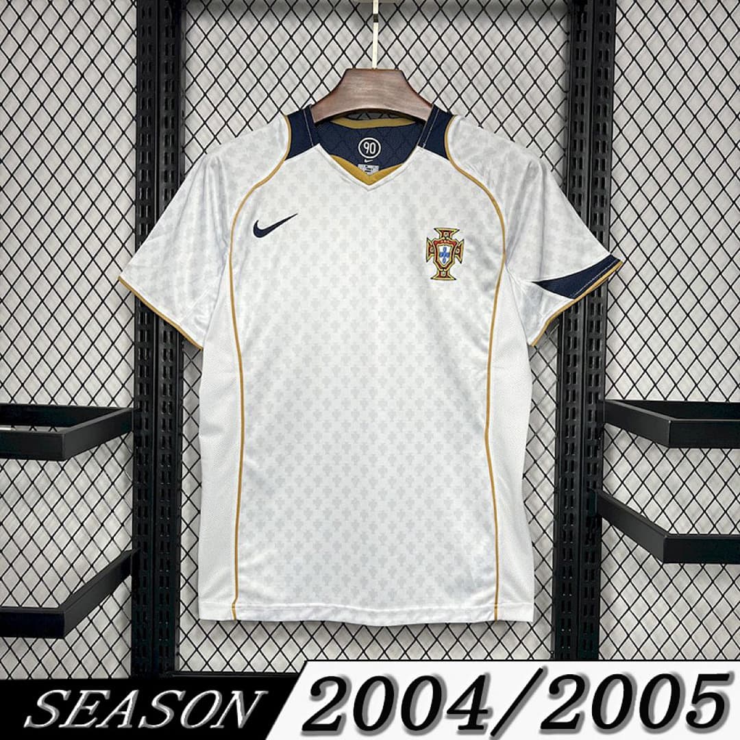 Camisola Retrô Seleção de Portugal 2004 Away