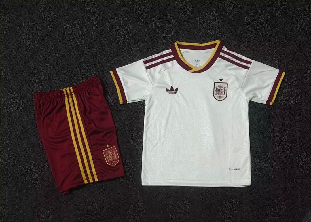 Kit Infantil Seleção da Espanha Away 2026/27