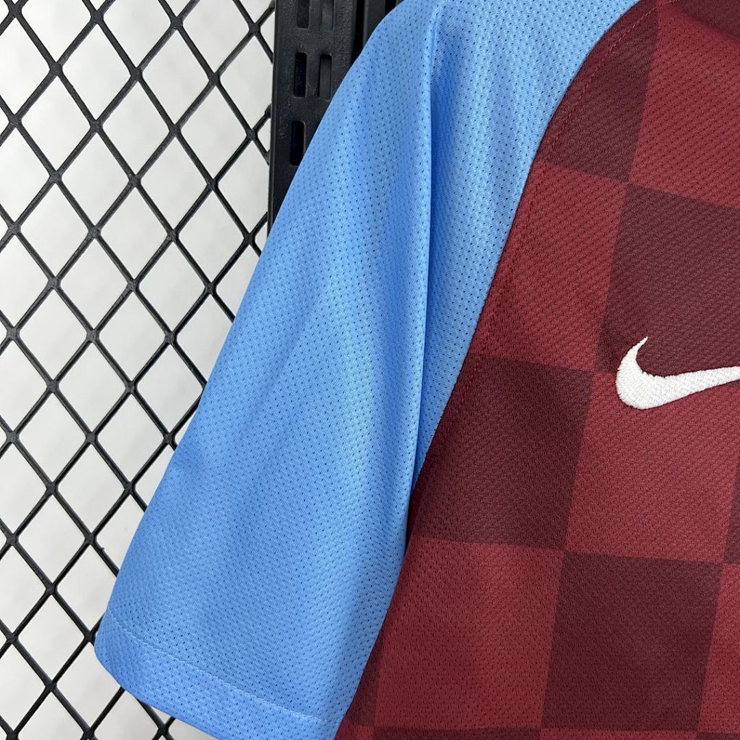 Camisola Retrô Aston Villa 2009/10 5