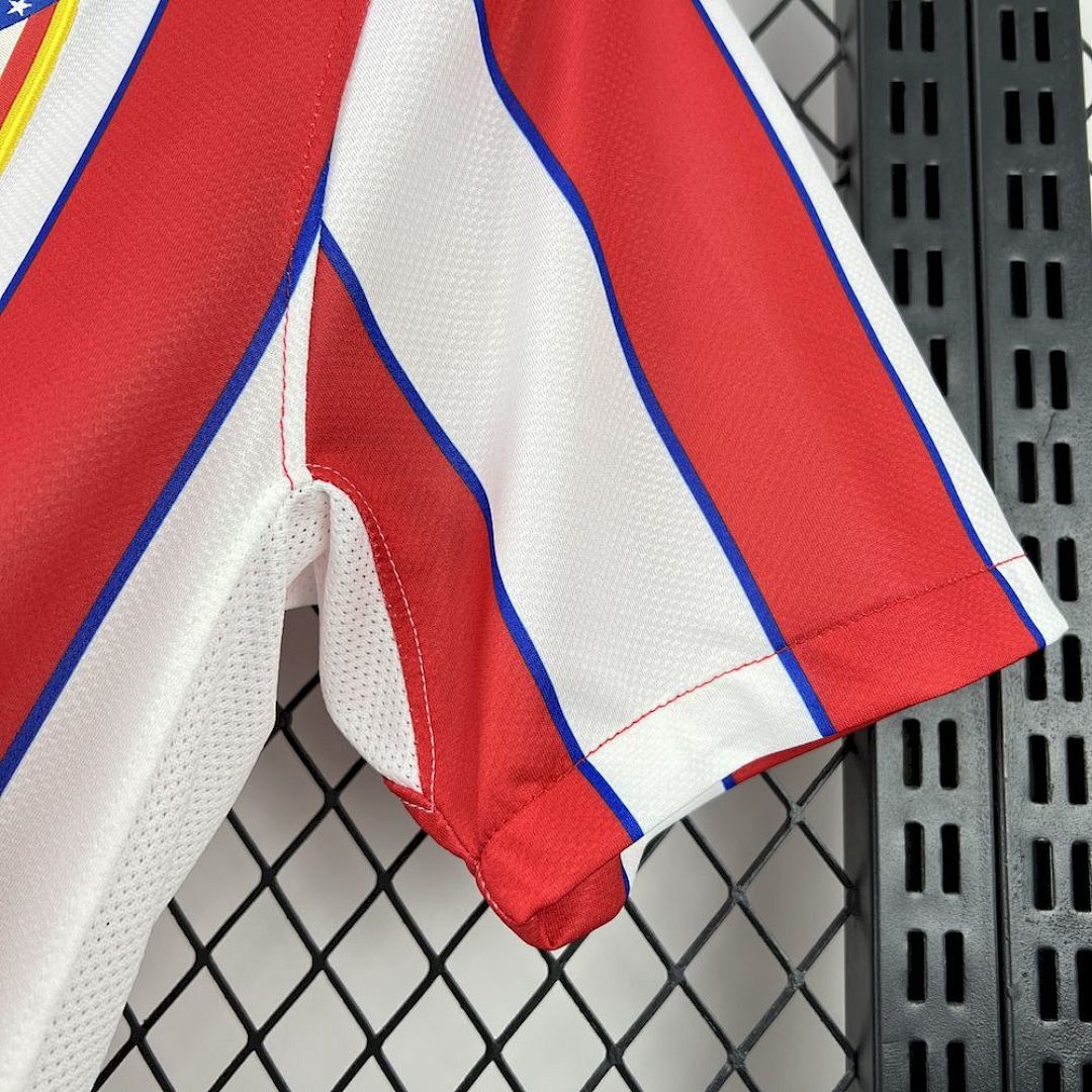 Camisola Retrô Atlético de Madrid 2011/12 4