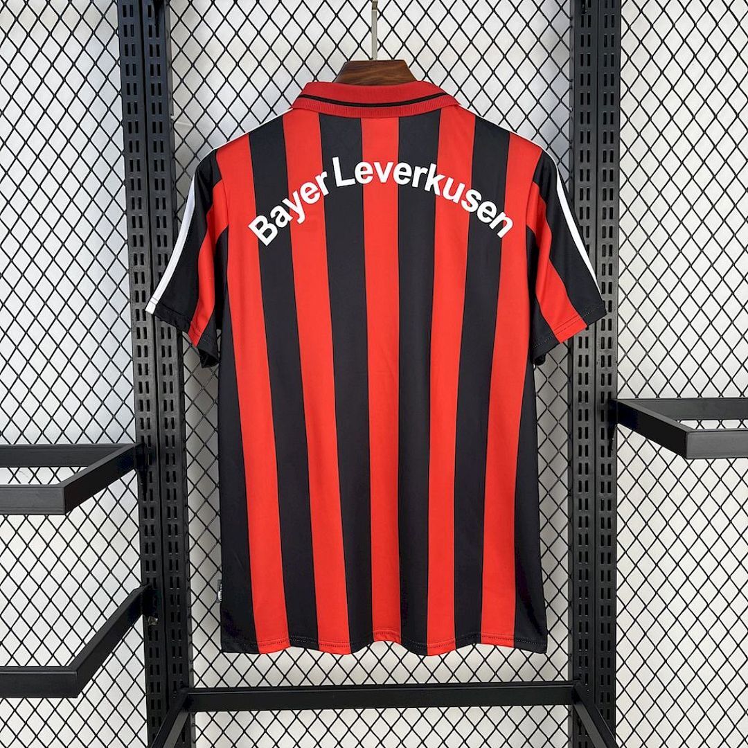 Camisola Retrô Bayer Leverkusen 2000/01 2