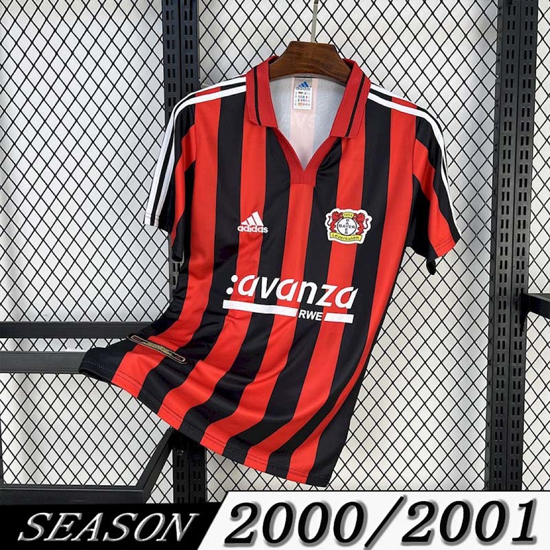 Camisola Retrô Bayer Leverkusen 2000/01 1
