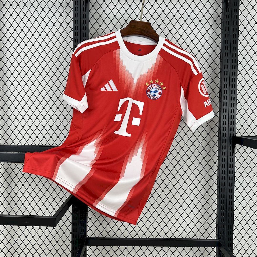 Camisola Bayern de Munique Home 2025/26 7