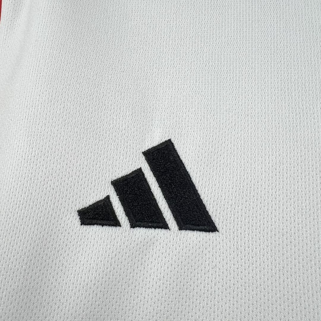 Camisola Benfica Edição Especial 2025/26 3