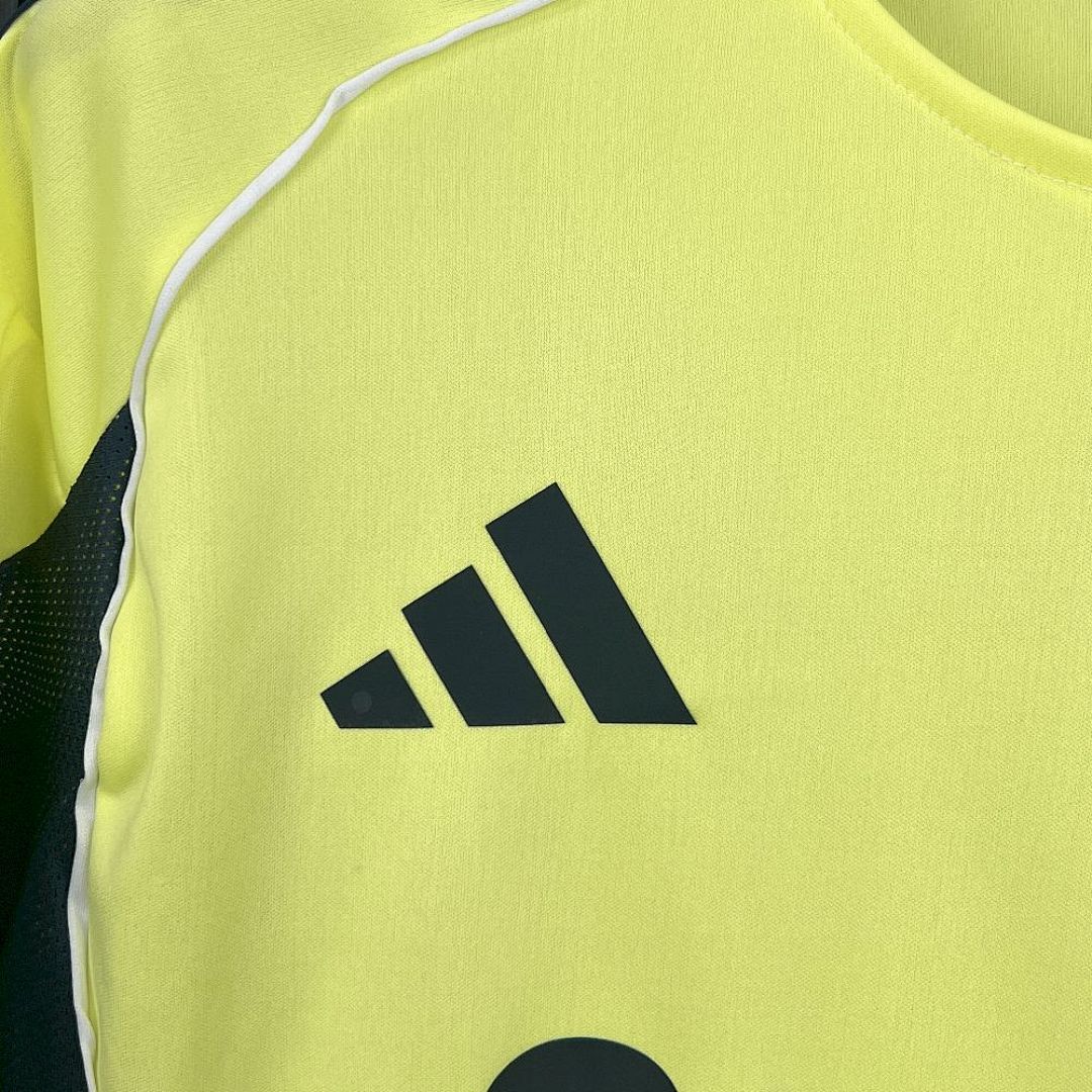 Camisola Fenerbahçe Away 2025/26 5