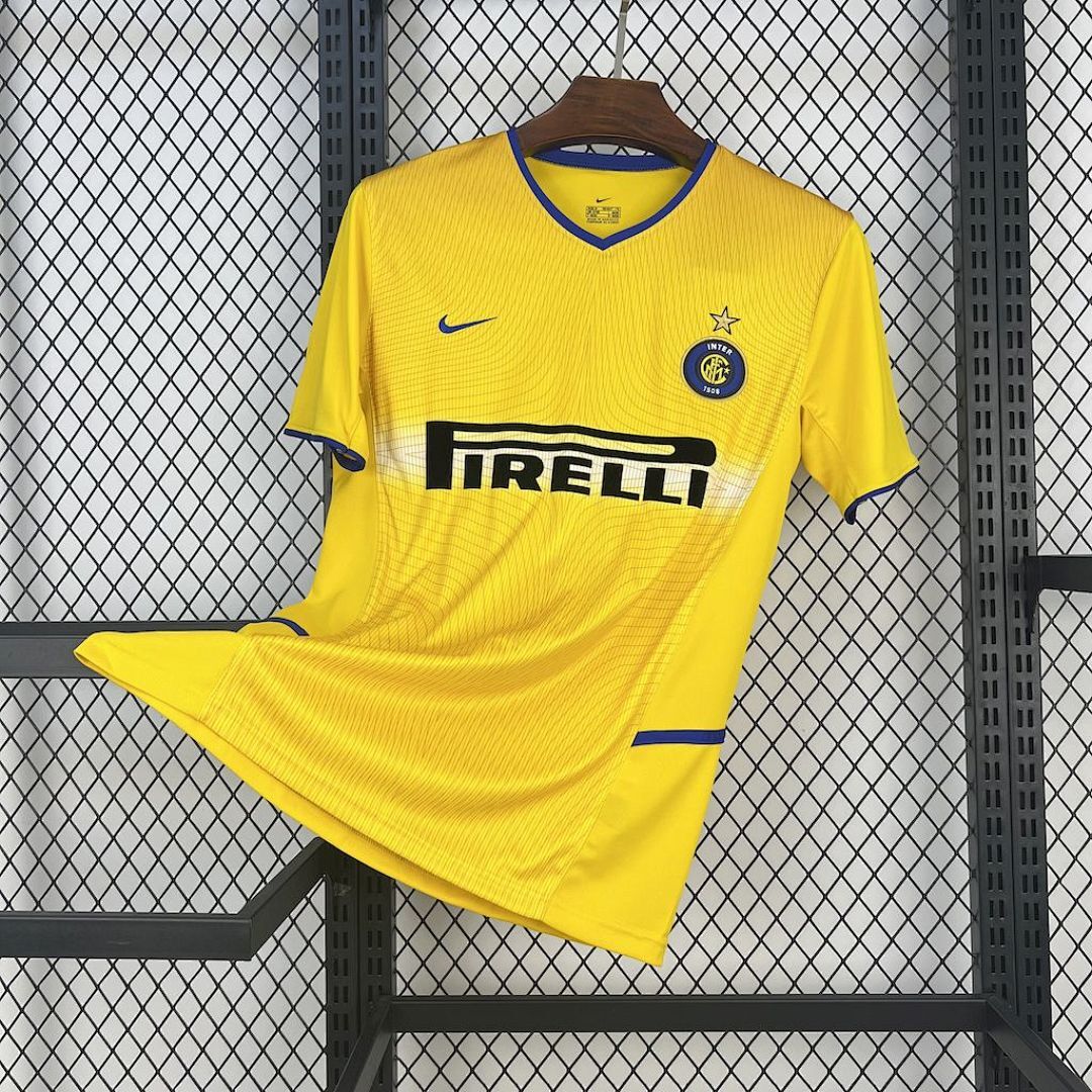 Camisola Retrô Inter de Milão 2002/03 Away 7
