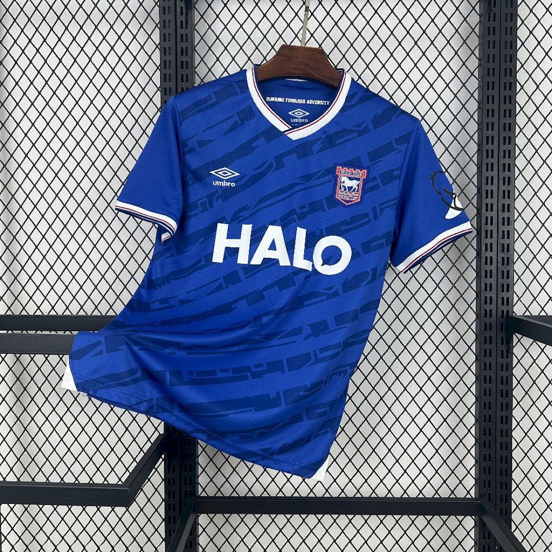 Camisola Ipswich Town Home 2025/26 6