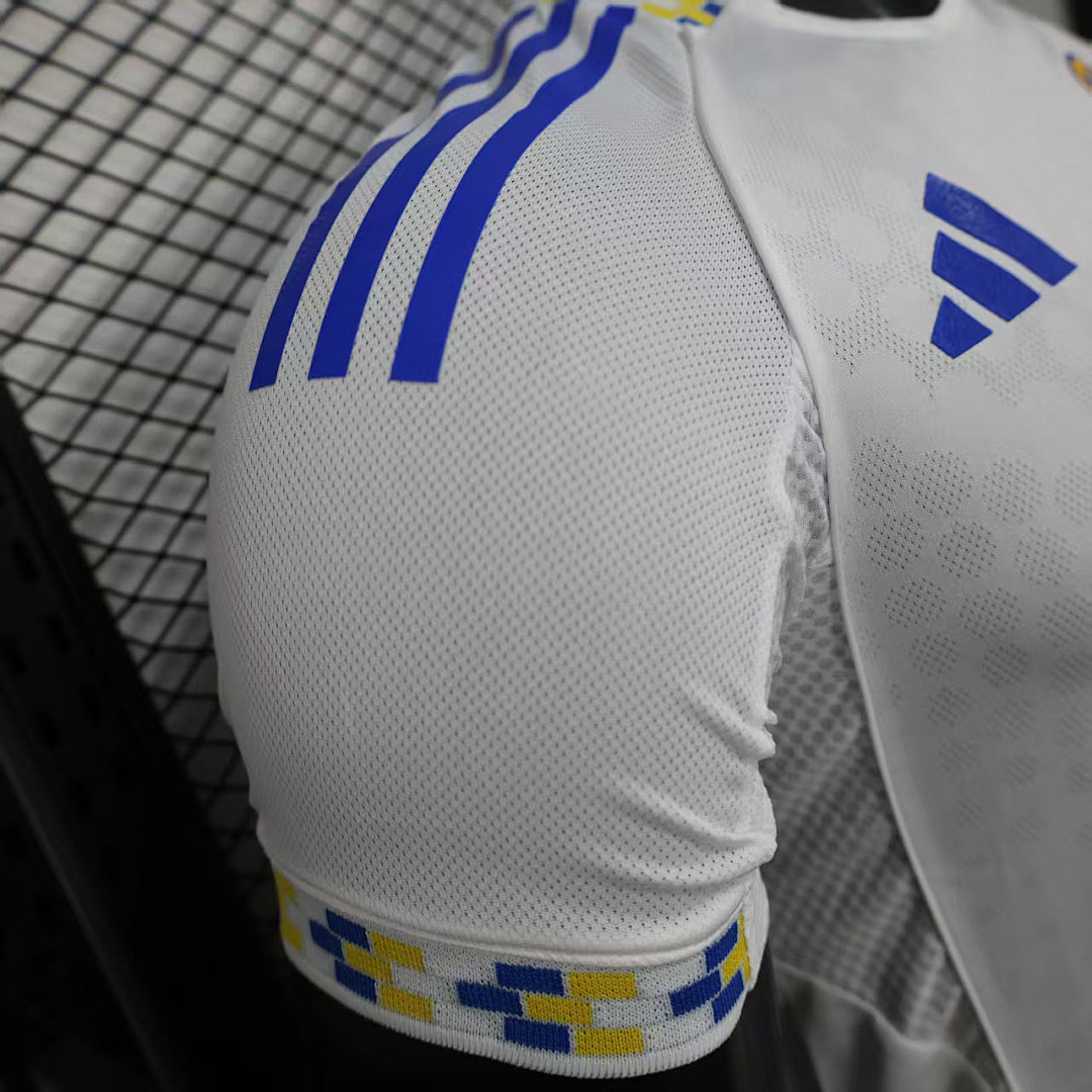 Camisola Leeds United Player Home 2025/26 4