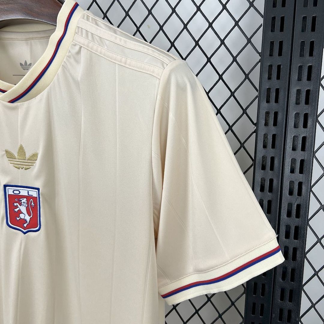 Camisola Olympique Lyonnais Edição Especial 2025/26 4