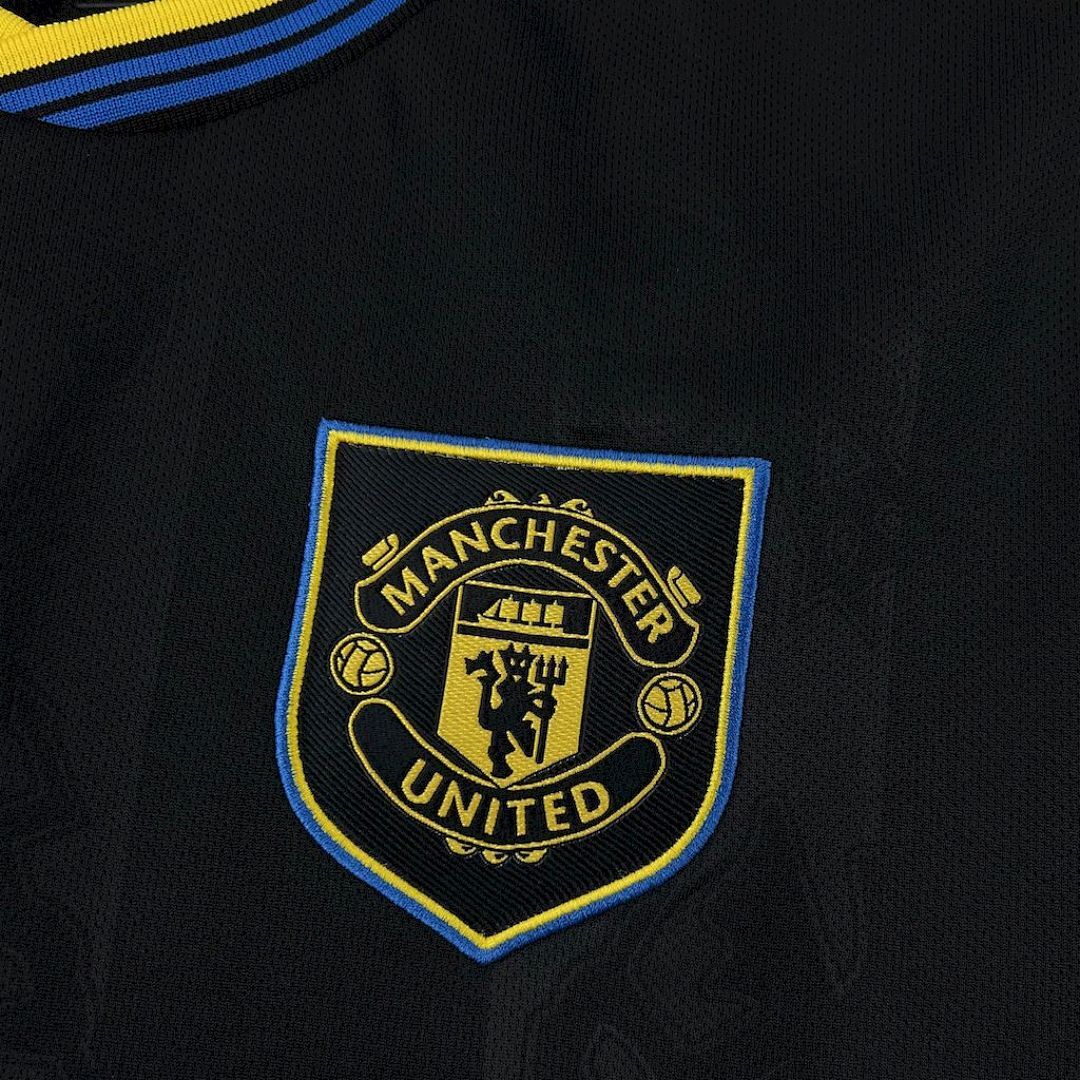 Camisola Manchester United Home 2025/26 6
