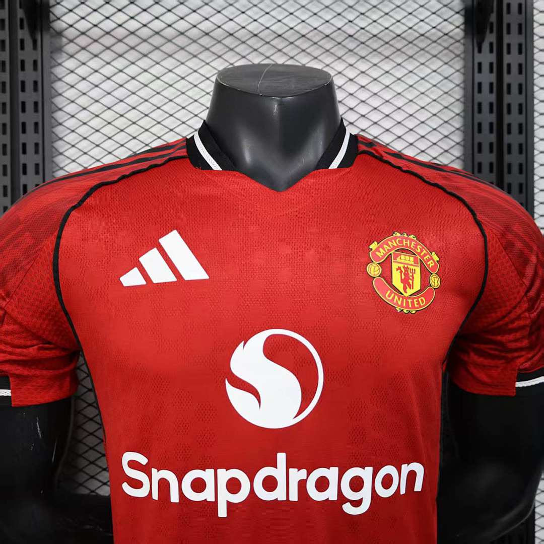 Camisola Manchester United Player Home 2025/26 6