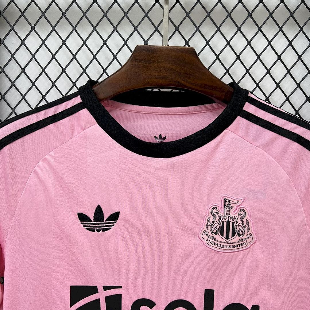 Camisola Newcastle United Guarda-Redes 2025/26 5