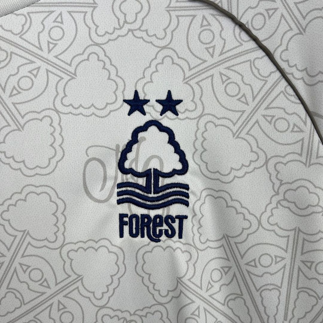 Camisola Nottingham Forest Away 2025/26 5