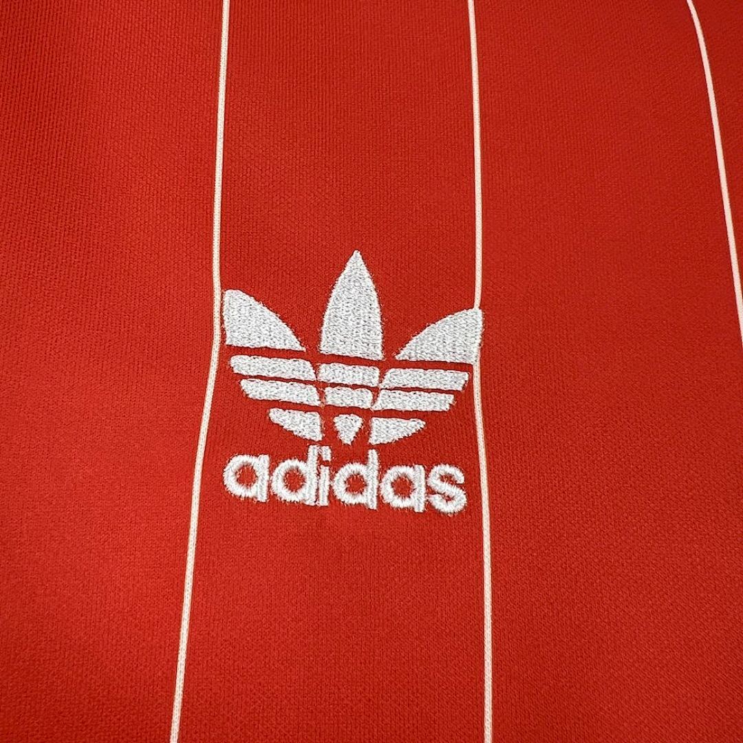 Camisola Retrô Nottingham Forest 1982/84 5