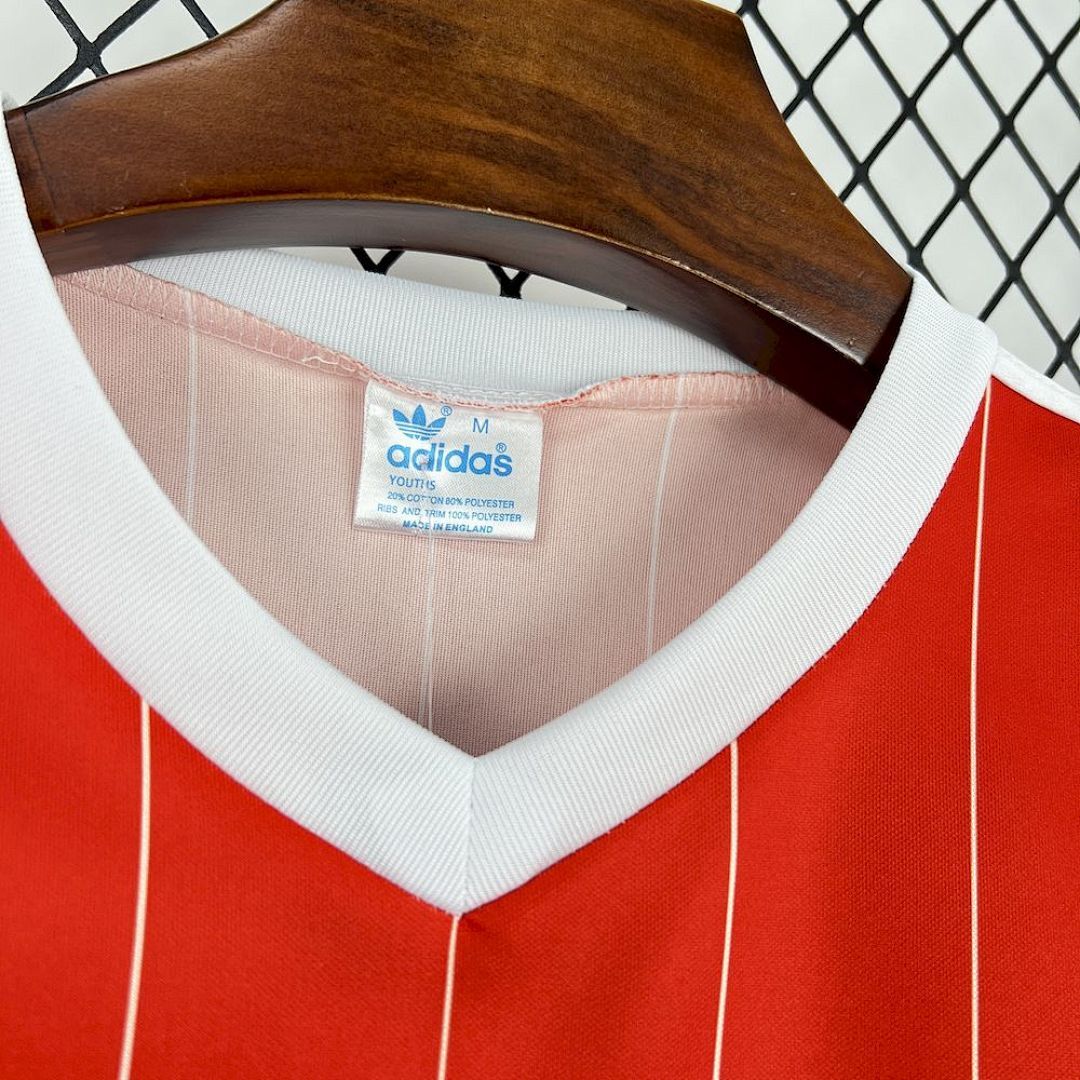 Camisola Retrô Nottingham Forest 1982/84 7