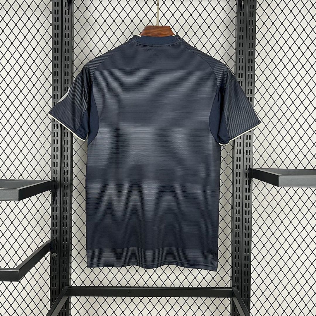 Camisola Real Madrid Away 2025/26 2