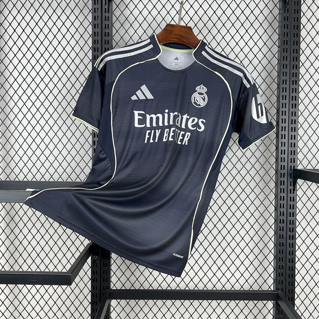 Camisola Real Madrid Away 2025/26 5