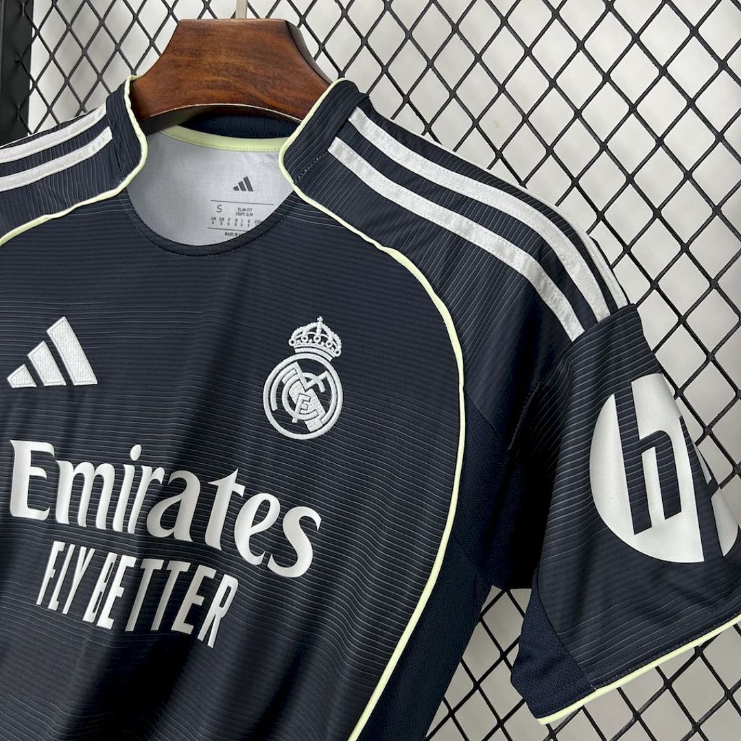 Camisola Real Madrid Away 2025/26 6