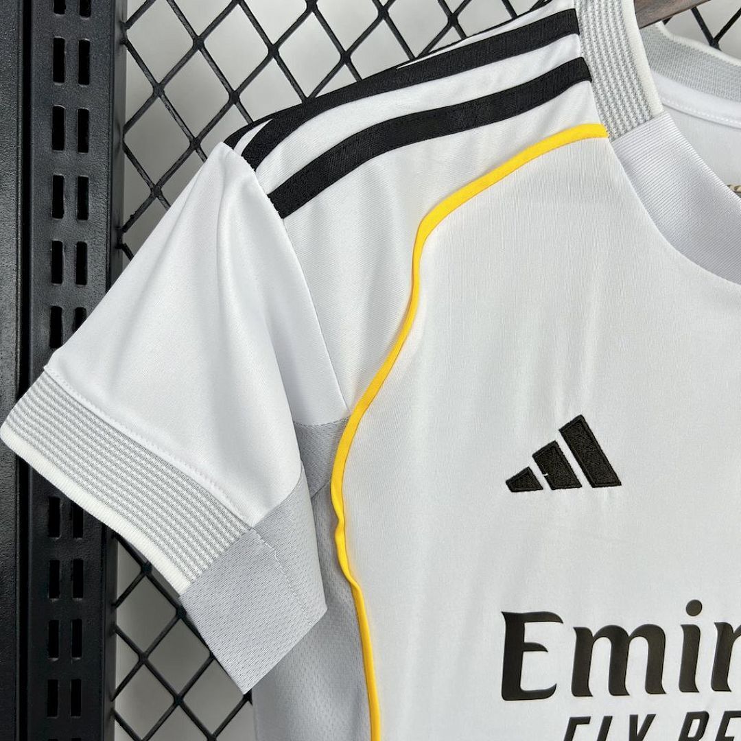 Camisola Real Madrid Feminina Home 2025/26 3