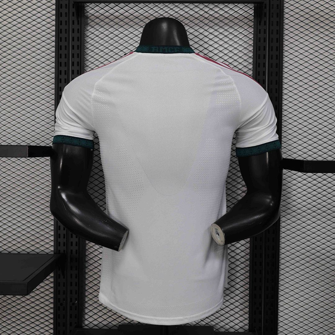 Camisola Real Madrid Player Home 2025/26 3