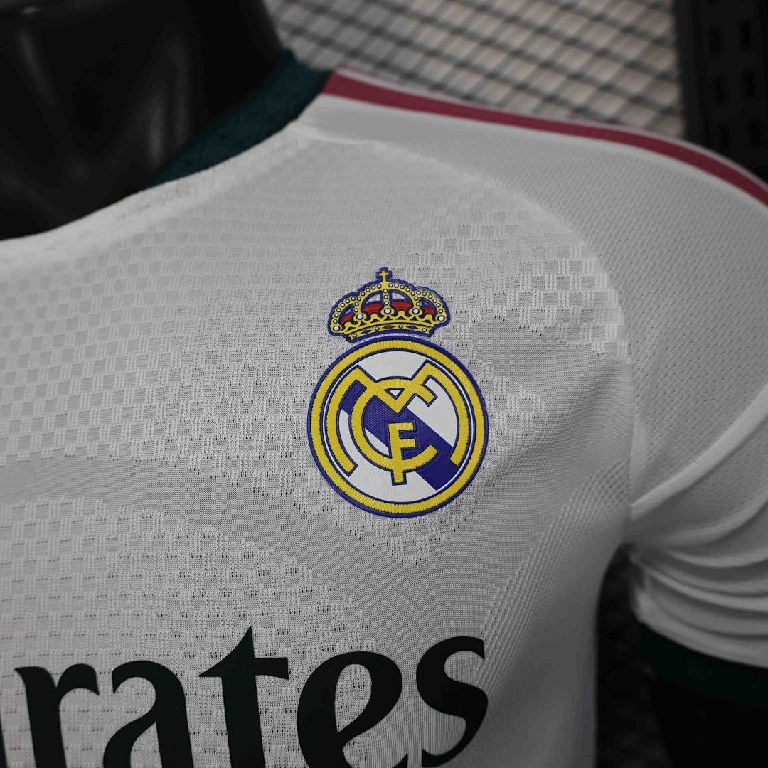 Camisola Real Madrid Player Home 2025/26 6