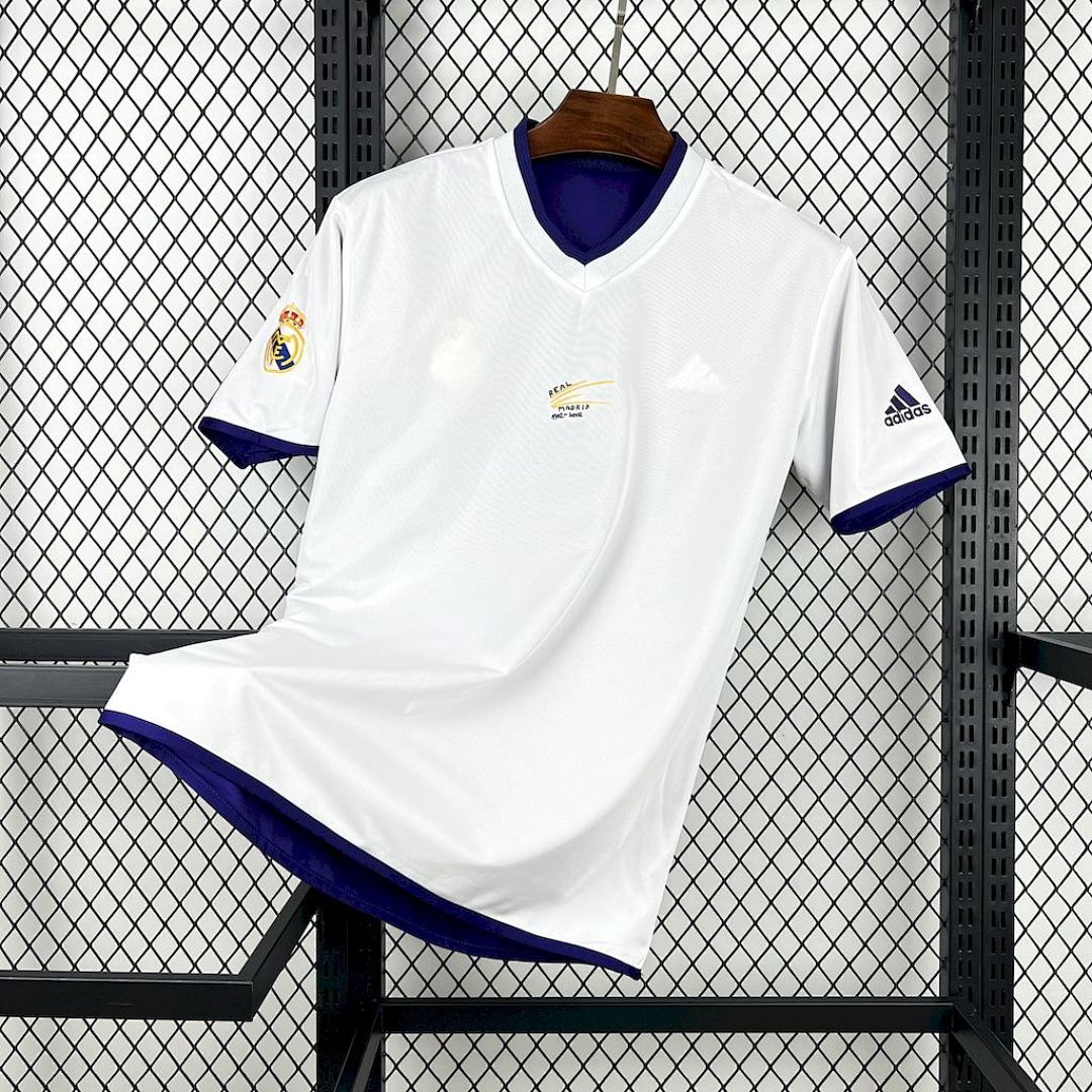 Camisola Retrô Real Madrid 2002/03 7
