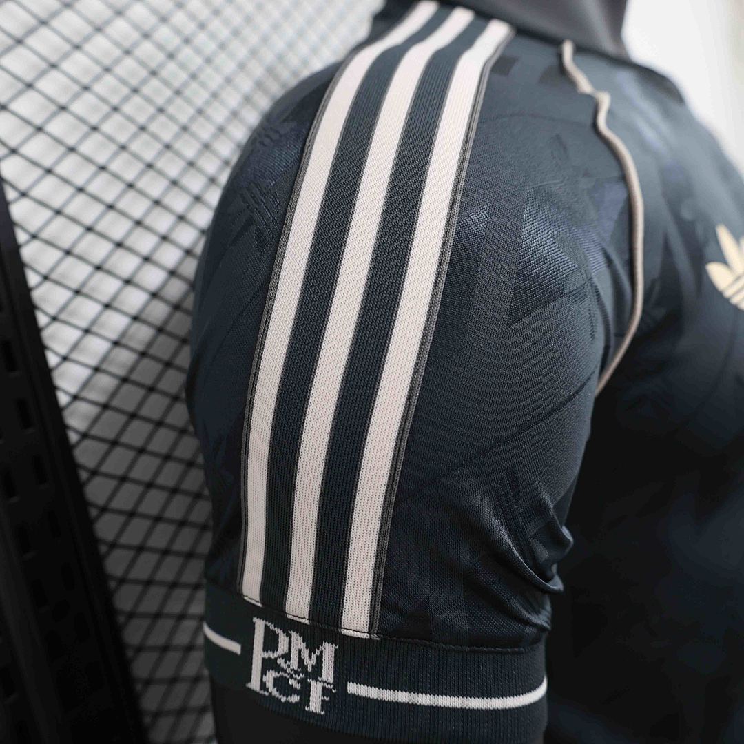 Camisola Retrô Real Madrid 3