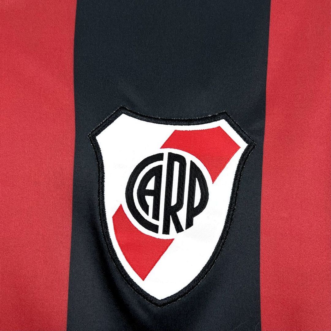 Camisola River Plate Away 2025/26 5