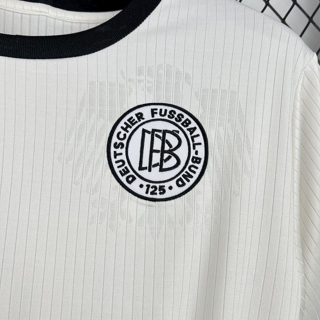 Camisola Seleção Alemanha Edição Especial 2025/26 4