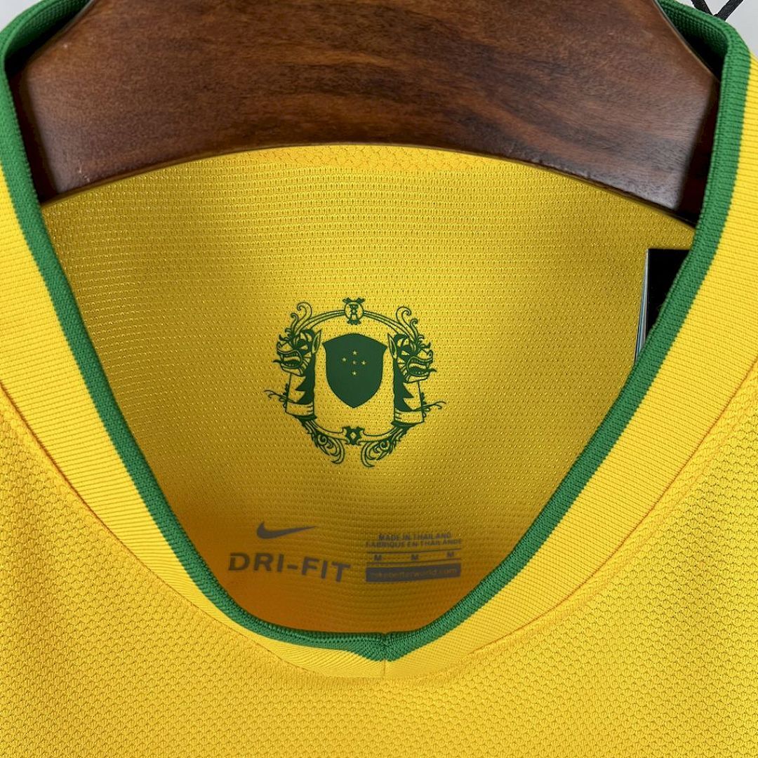 Camisola Retrô Seleção Brasileira 2012 3