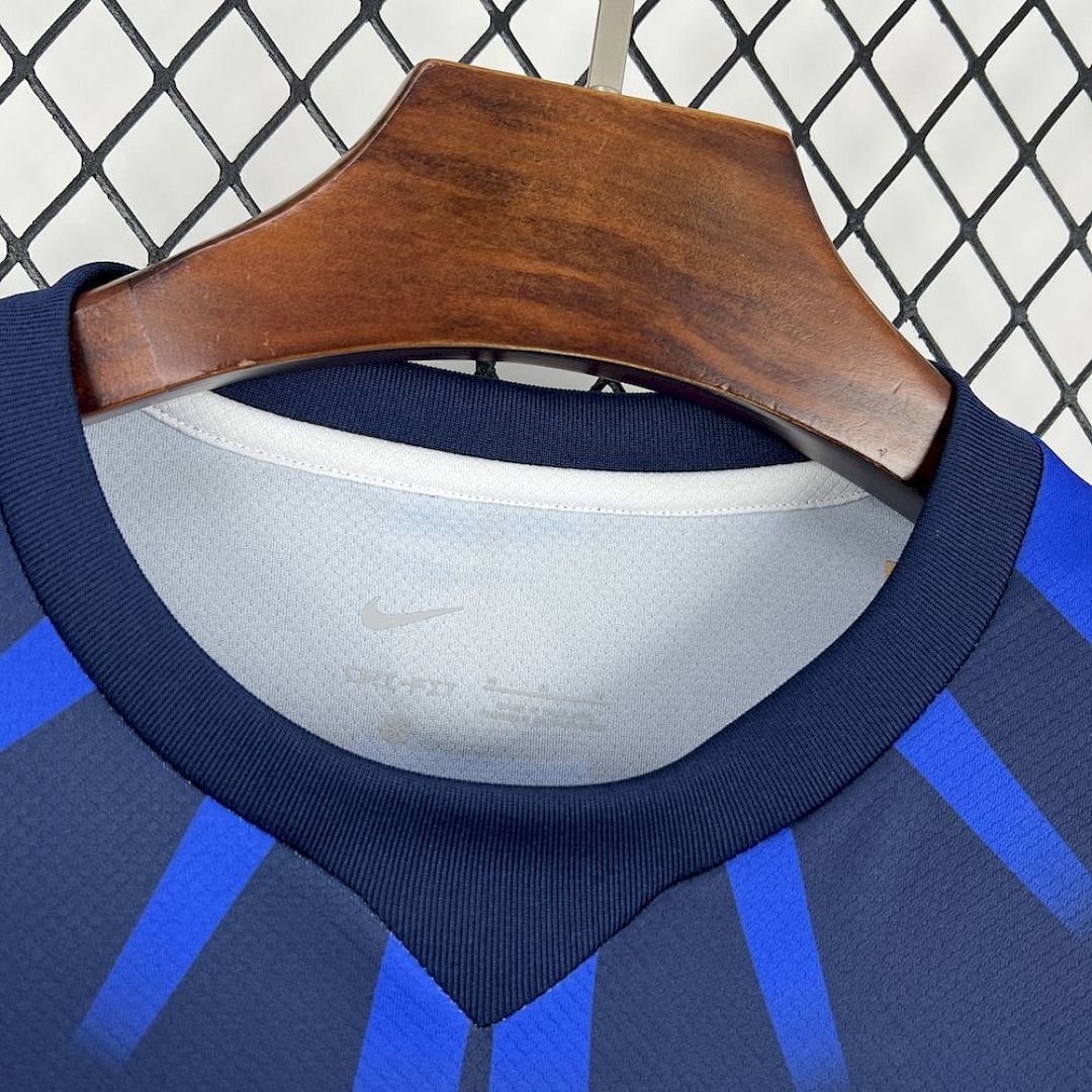 Camisola Seleção Uruguai Away 2025/26 4