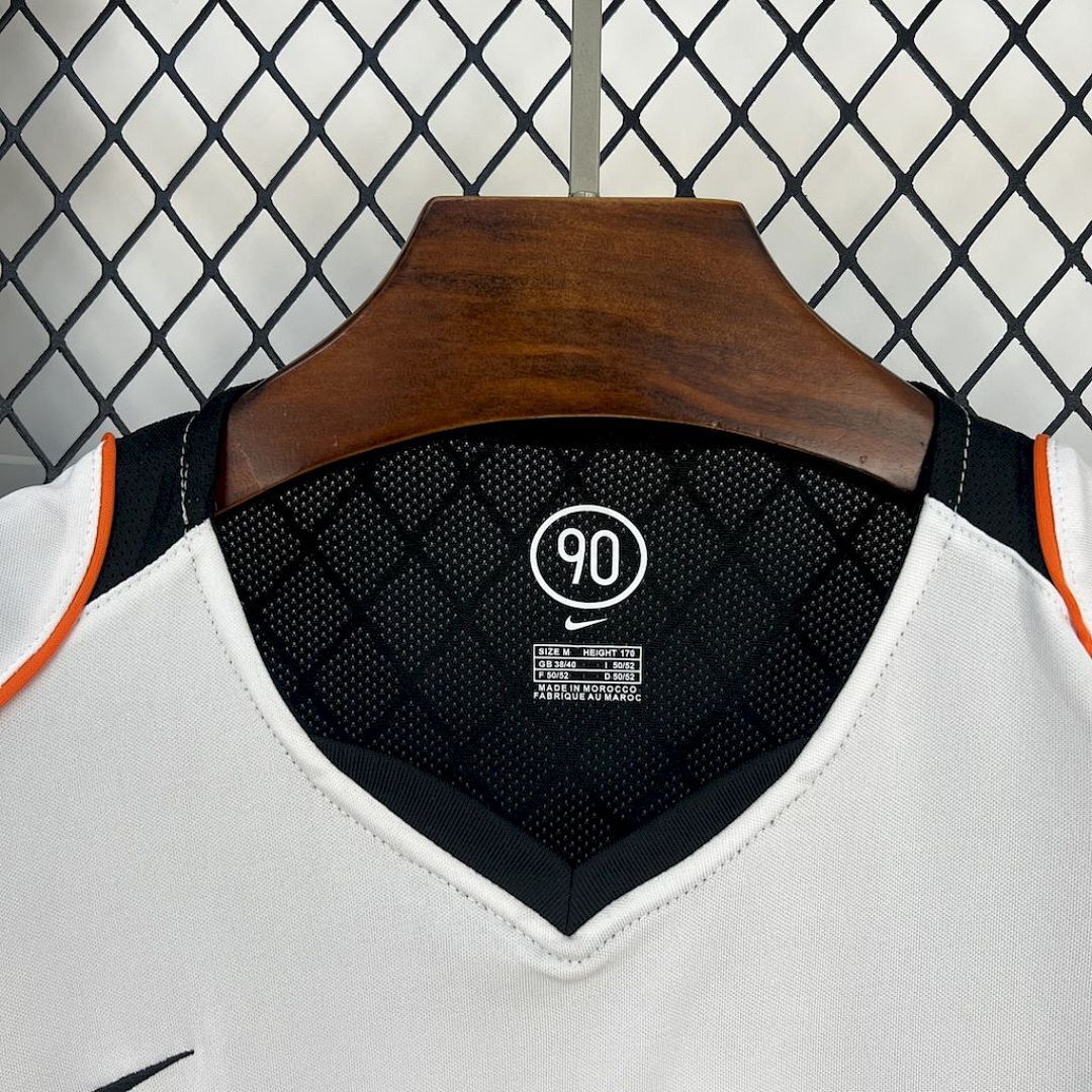 Camisola Retrô Valencia 2004/05 7