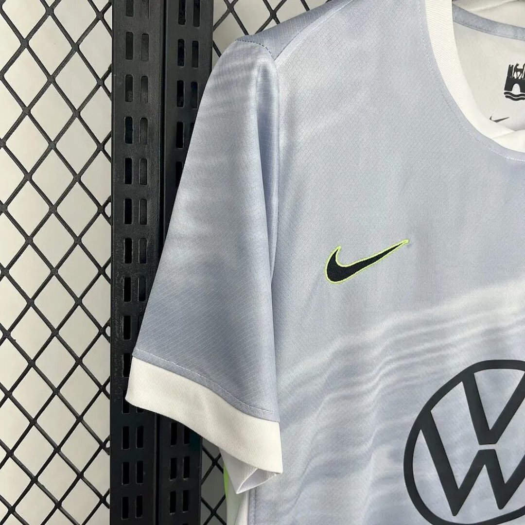 Camisola VfL Wolfsburg Away 2025/26 3