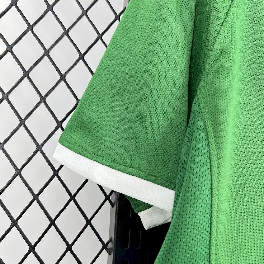 Camisola Retrô VfL Wolfsburg 2008/09 2