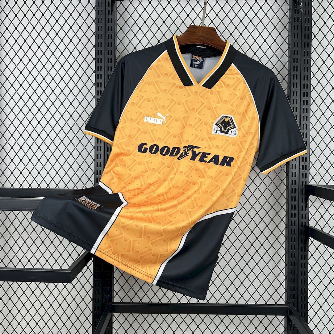 Camisola Retrô Wolverhampton Wanderers 1996/98