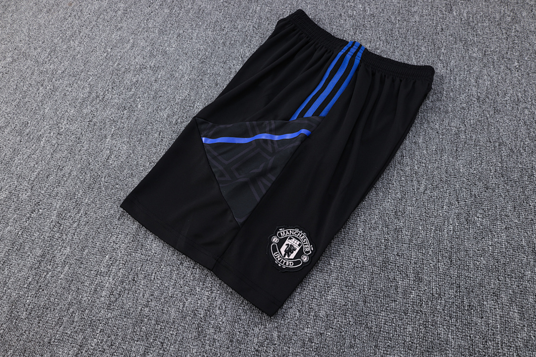 Fato de Treino Manchester United 2026/27 — Rosa 4