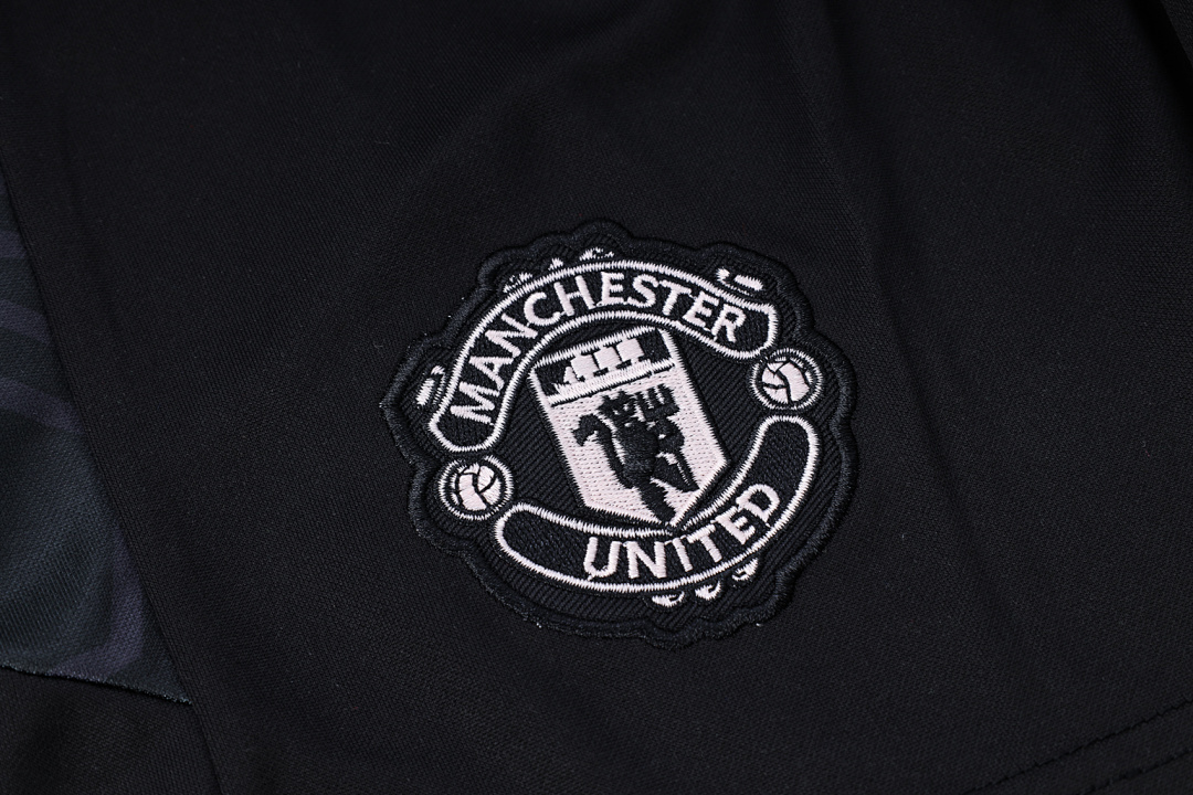 Fato de Treino Manchester United 2026/27 — Rosa 9