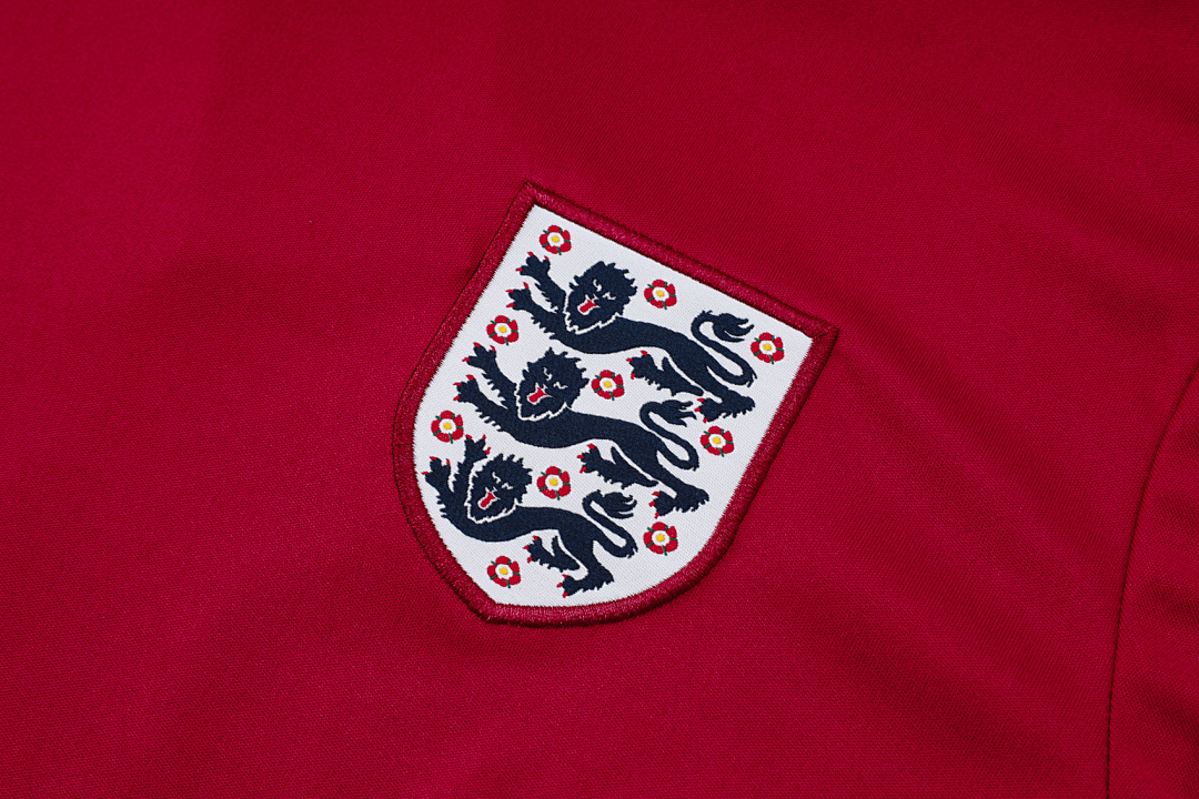 Fato de Treino Seleção da Inglaterra 2026/27 — Bordô 10