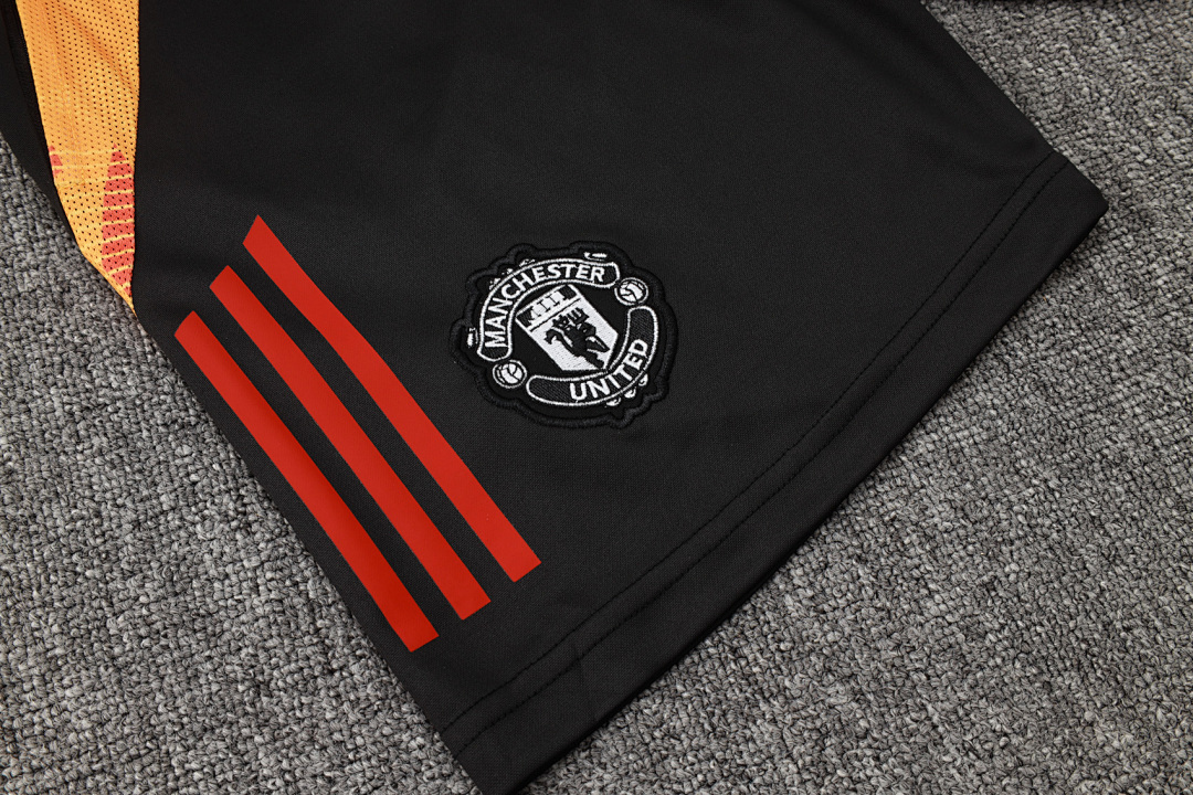 Fato de Treino Manchester United 2026/27 9