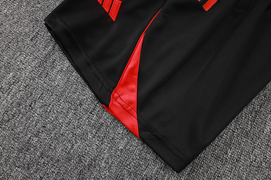 Fato de Treino Bayern Munich 2026/27 — Preto 4