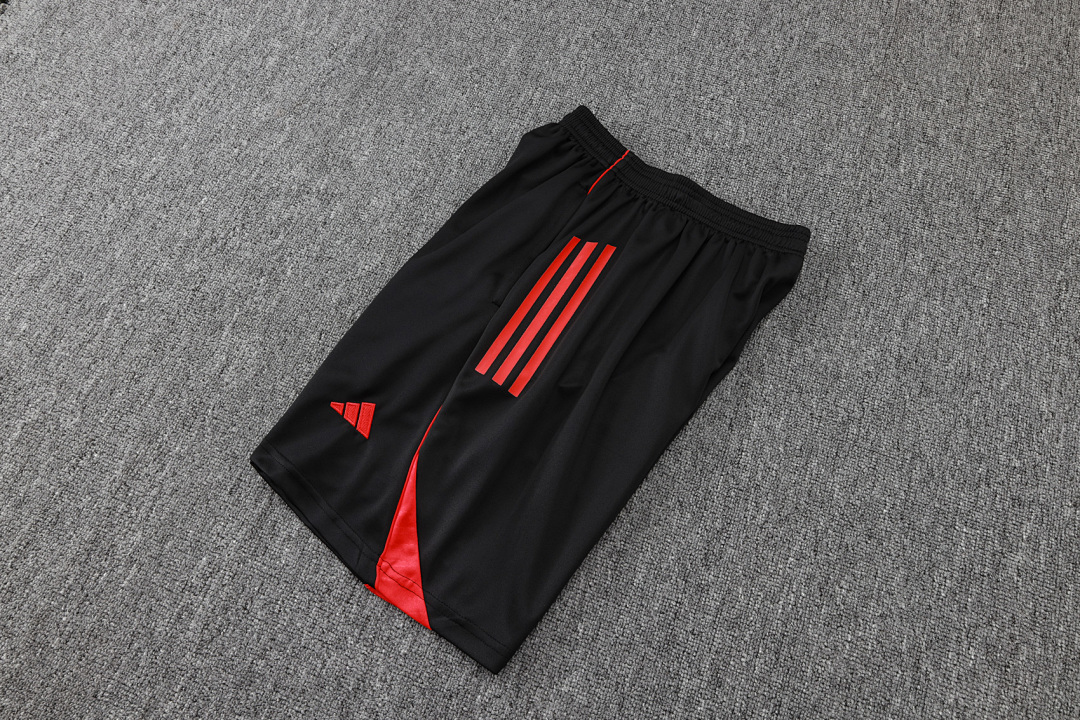 Fato de Treino Bayern Munich 2026/27 — Preto 6