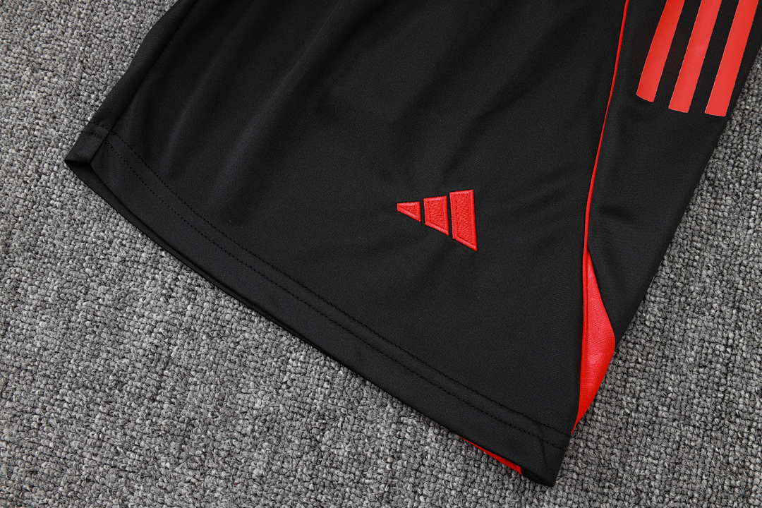 Fato de Treino Bayern Munich 2026/27 — Preto 8