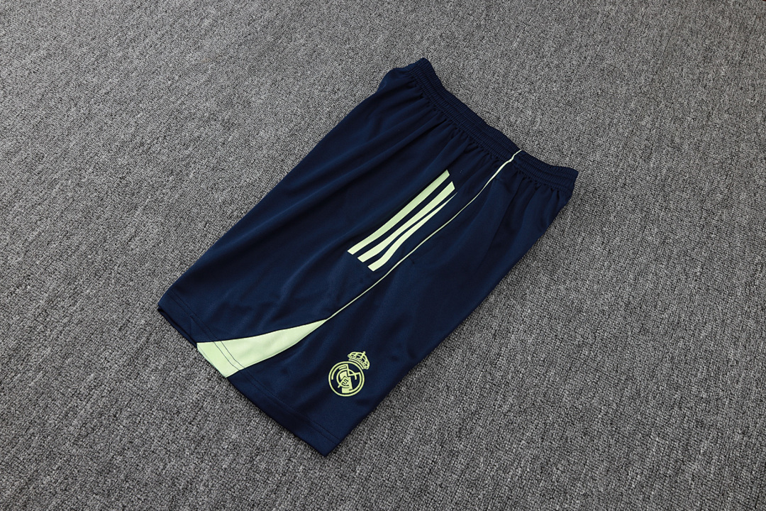 Fato de Treino Real Madrid 2026/27 — Verde Claro 3