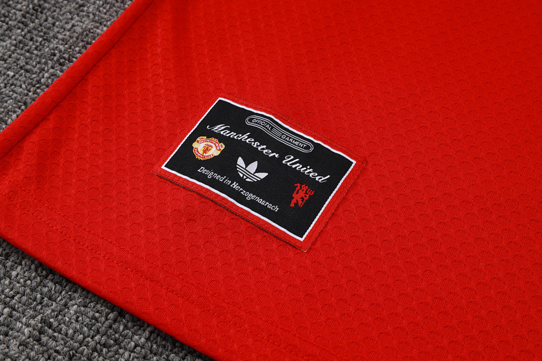 Fato de Treino Manchester United 2026/27 — Vermelho 6