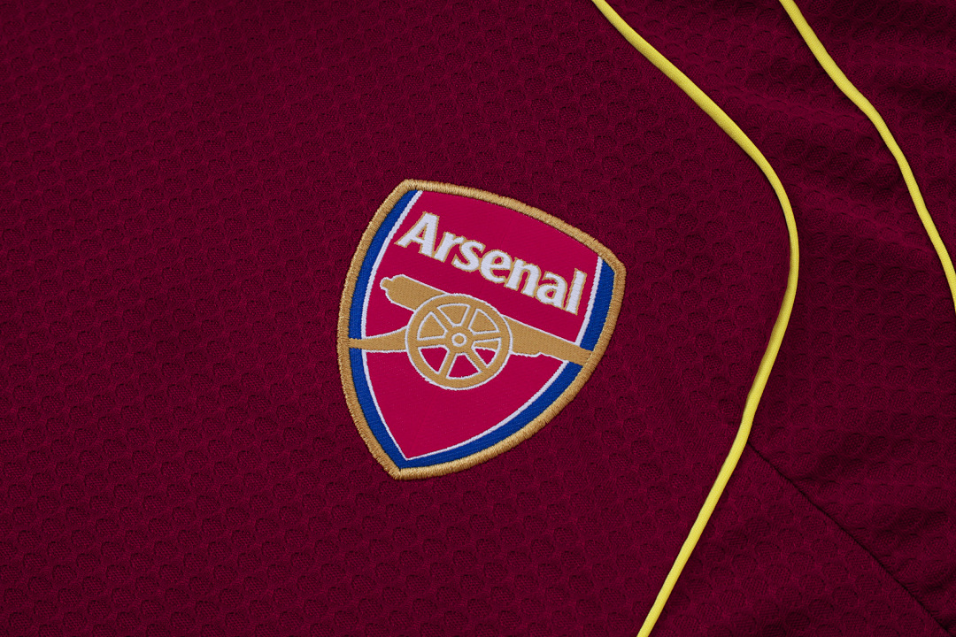Fato de Treino Arsenal 2026/27 — Bordô 10